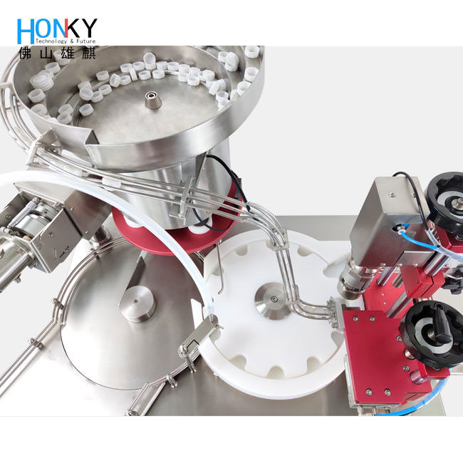Máquina de llenado de aceite esencial de acero inoxidable con capacidad de 2-25 ml y sistema de control PLC para automatización precisa
