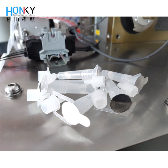 60 PCS/minuto Máquina de llenado y sellado de tubos PCR totalmente automática con bomba de pistón de cerámica para la certificación GMP